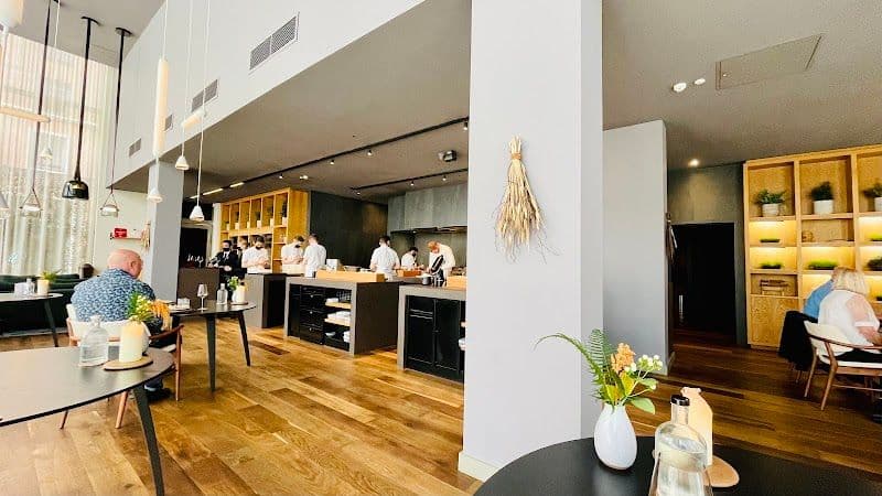 mana - Manchester - UK - Booked ai