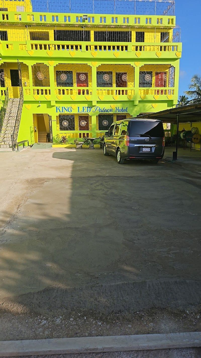 King Led'S Palace Hotel May Pen Clarendon - May Pen - Jamaica - Booked ai