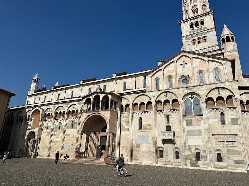 Modena Cathedral - Modena - Italy - Booked ai