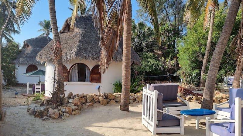 Chez Maggie - Morondava - Madagascar - Booked ai