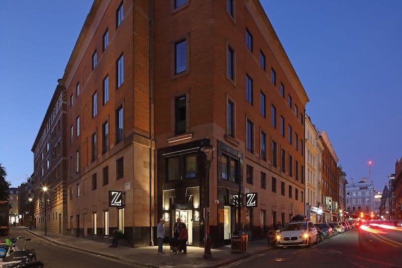 The Z Hotel Trafalgar - London - United Kingdom - Booked ai