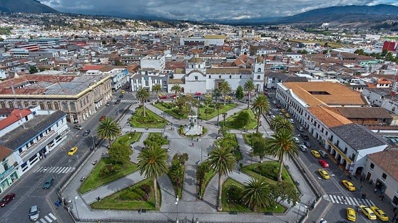 GOLDEN REST LATACUNGA - Latacunga - Ecuador - Booked ai