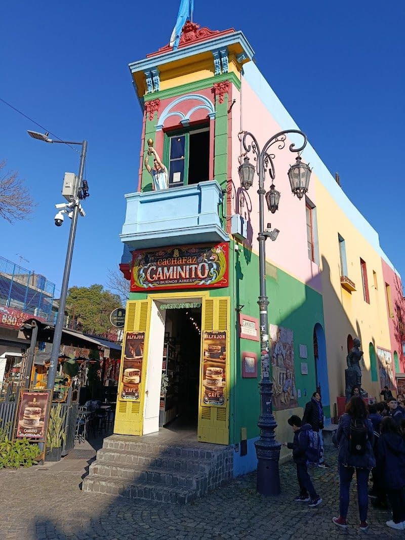 Explore La Boca and Caminito Street