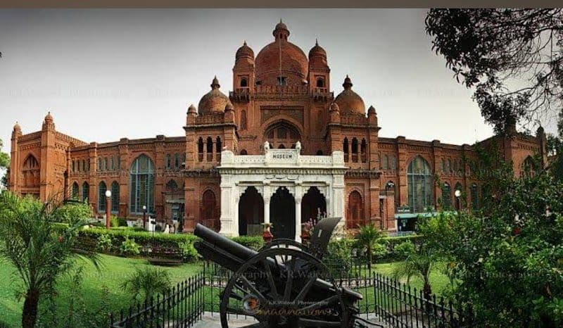 Explore the Lahore Museum