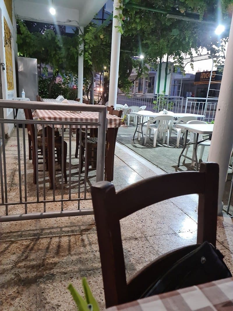 Prodromi Village Tavern