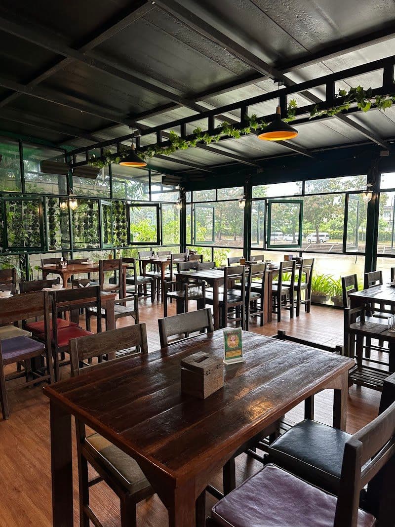 The Riverside Restaurant