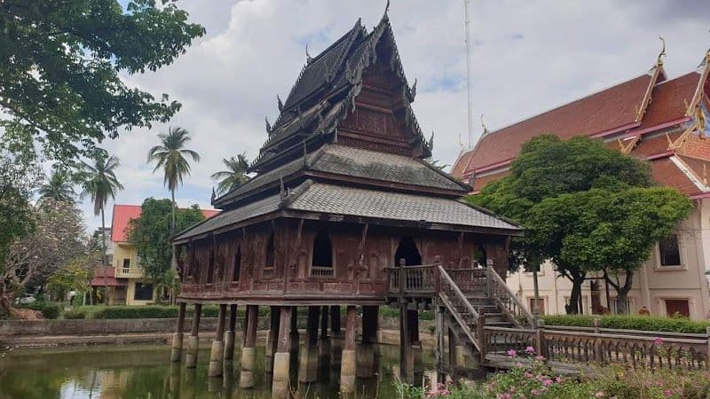 Ubon Ratchathani Travel Guide - Best Season to Visit