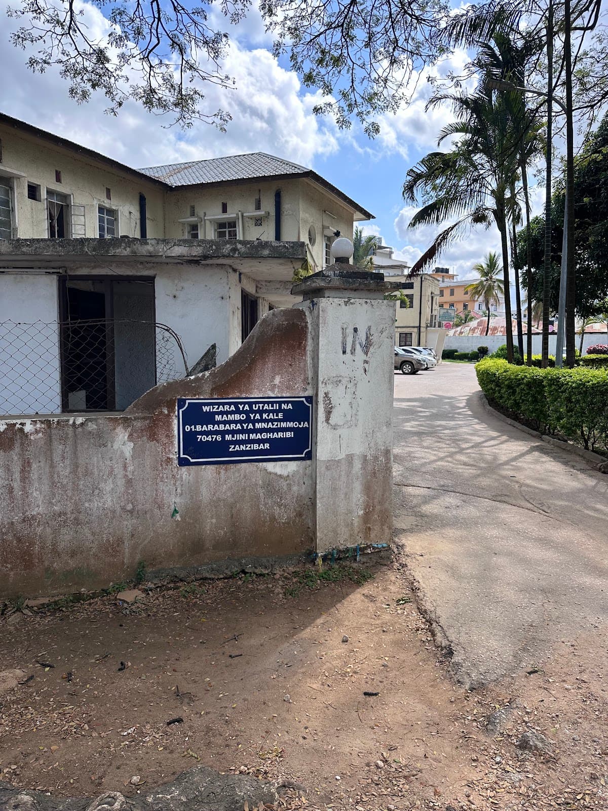 Wizara Ya Utalii Na Mambo Ya Kale - Zanzibar City - Tanzania