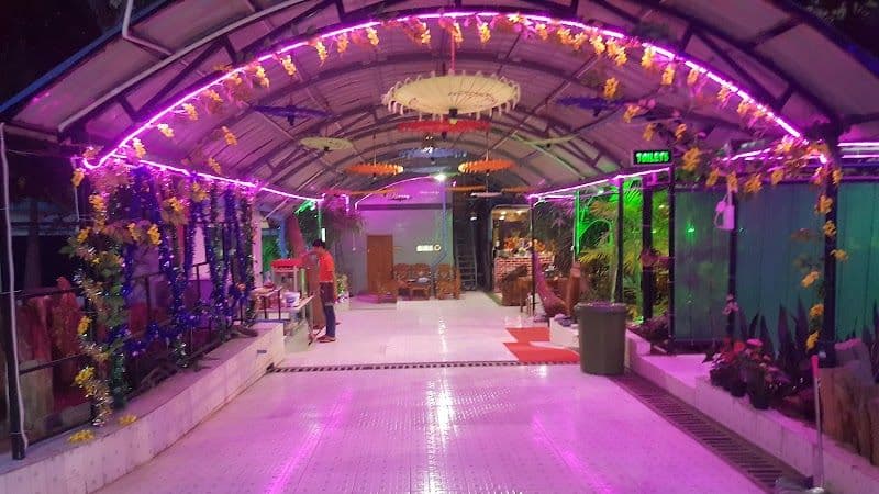 D Restaurant - Sagaing - Myanmar (Burma) - Booked ai