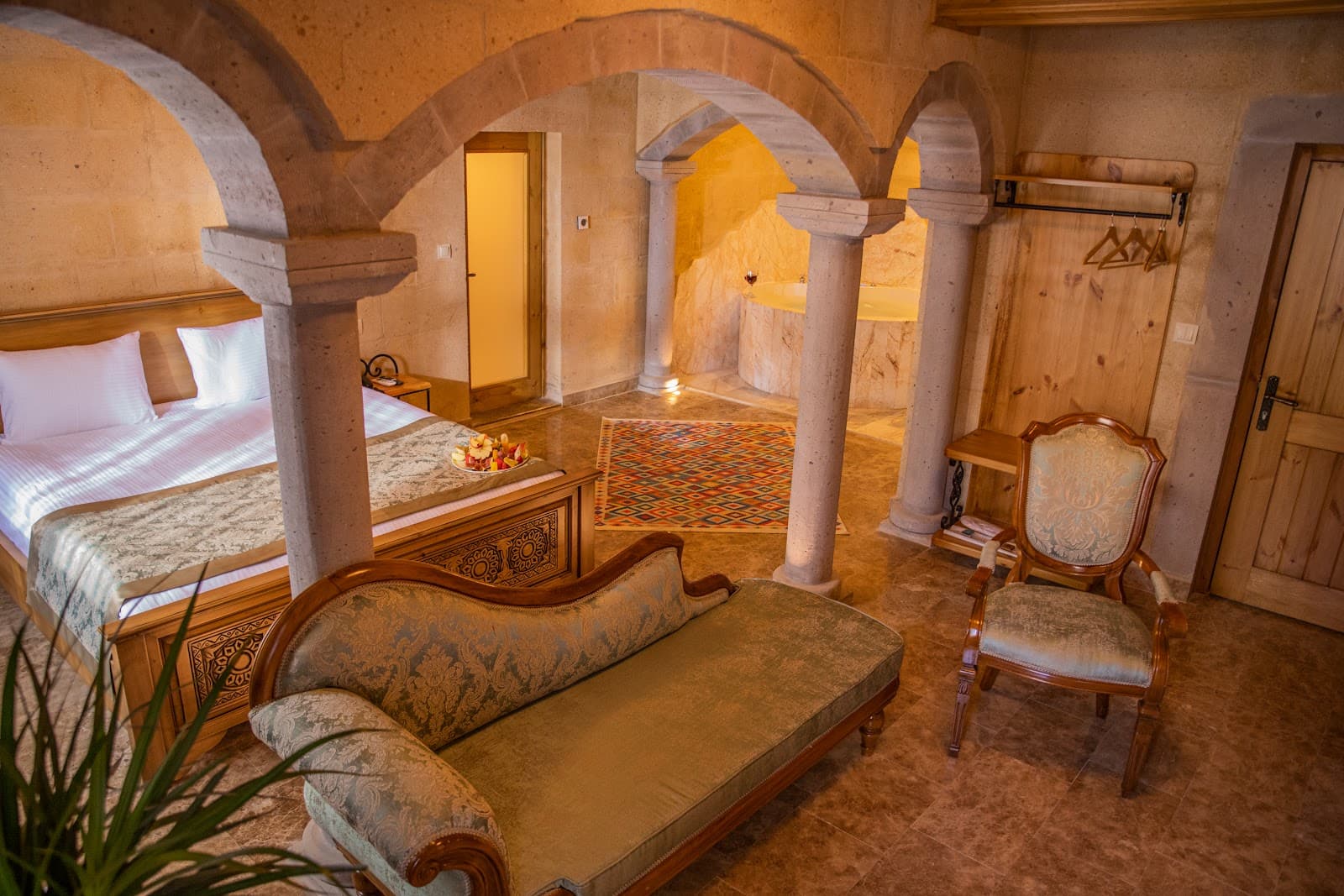 Cratus Stone Palace - Cappadocia - Turkey