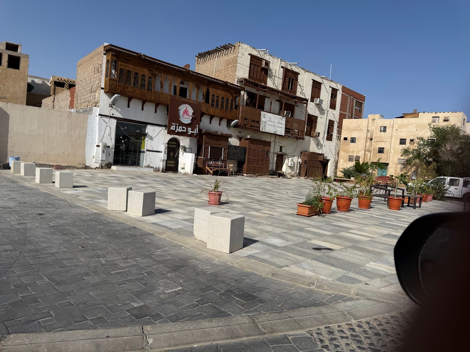 Sign of Night_Souq سوق_الليل - Yanbu - Saudi Arabia