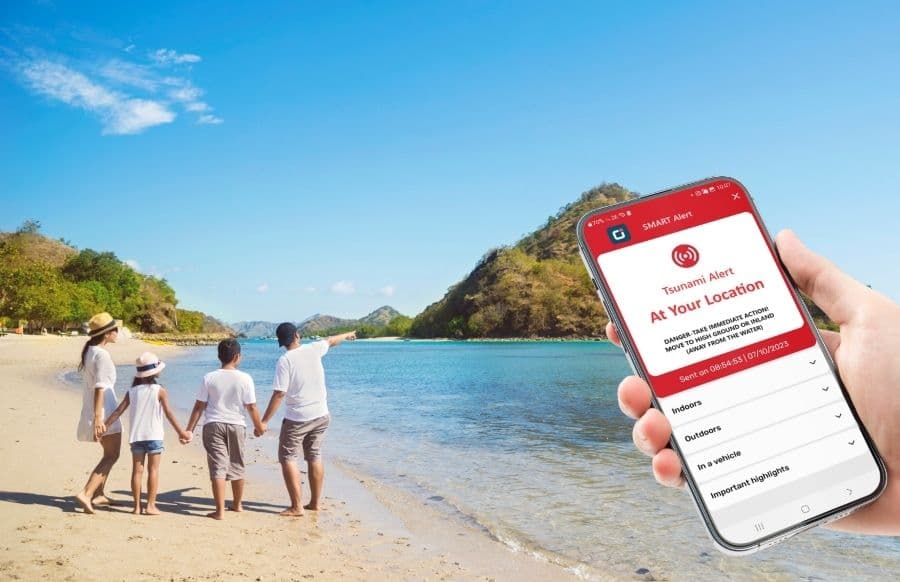 Real-Time Safety Alerts & Travel Advisories