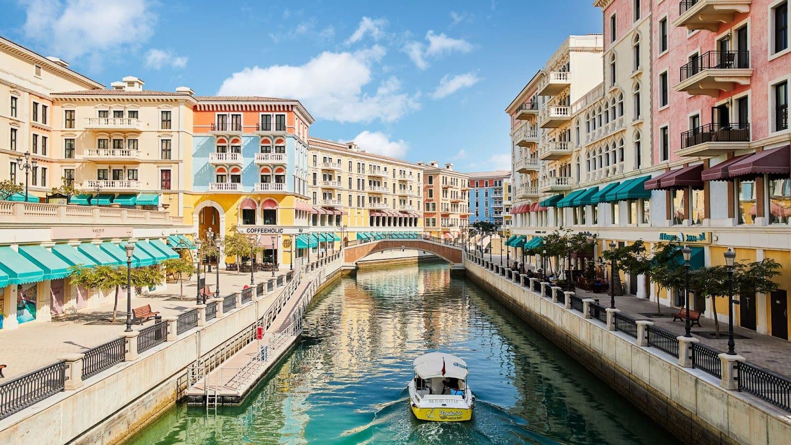 Pearl-Qatar: A Luxury Island Paradise
