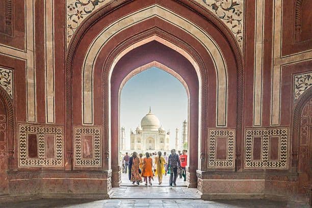 Essential Travel Information For Visiting The Taj Mahal: