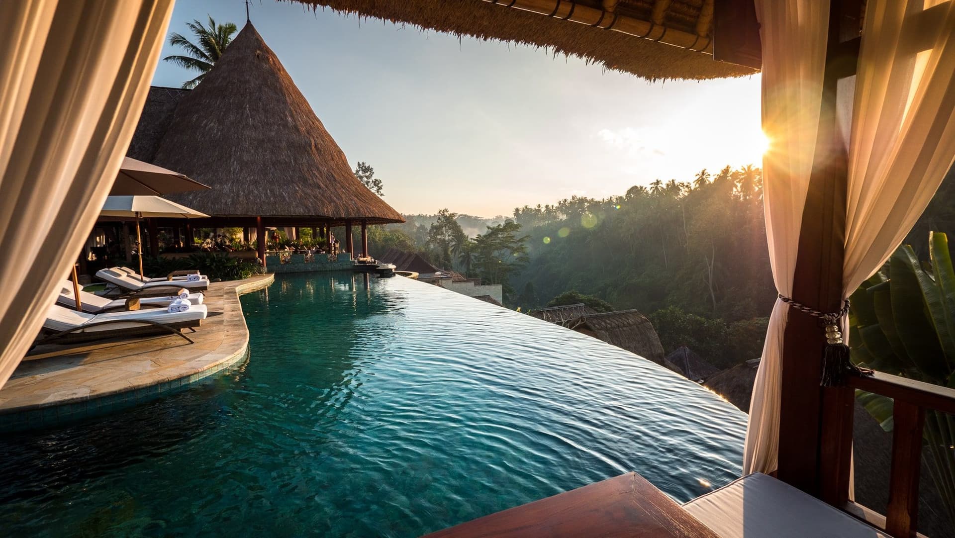 Top Luxury Resorts Without the Price Tag | Booked AI