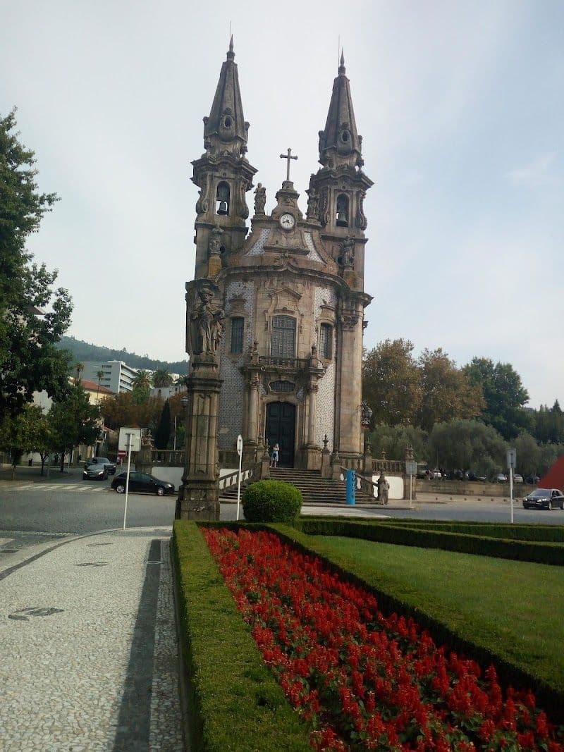 When to Visit Guimaraes: Best Seasons and Tips