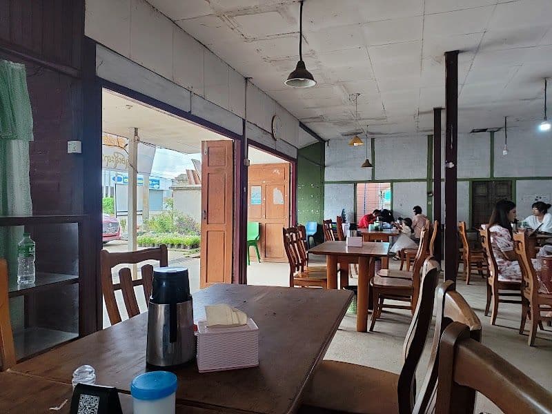 Mawdano - Pyin Oo Lwin - Myanmar - Booked ai