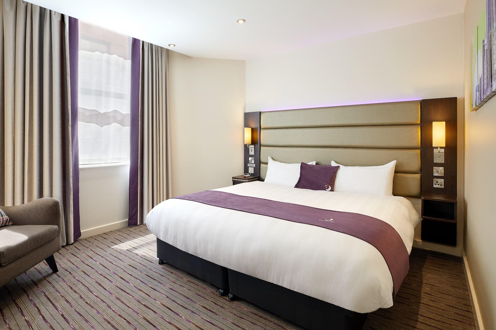 Premier Inn Edinburgh City Centre Royal Mile hotel - Edinburgh - United Kingdom