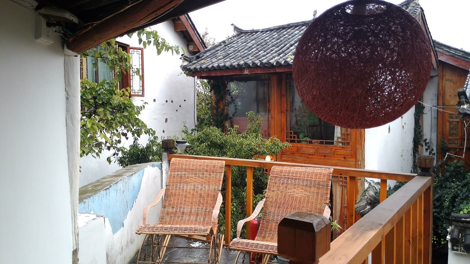 Lijiang Waterfront Inn - Lijang - China