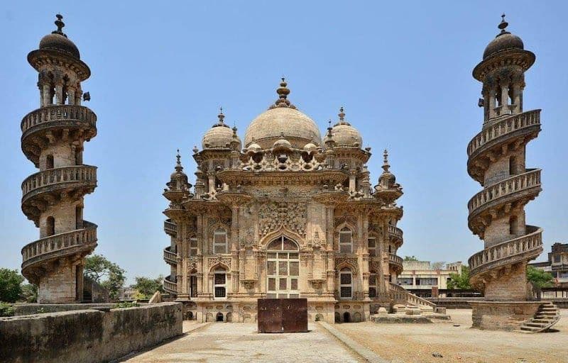 Explore Junagadh: Top Attractions and Activities