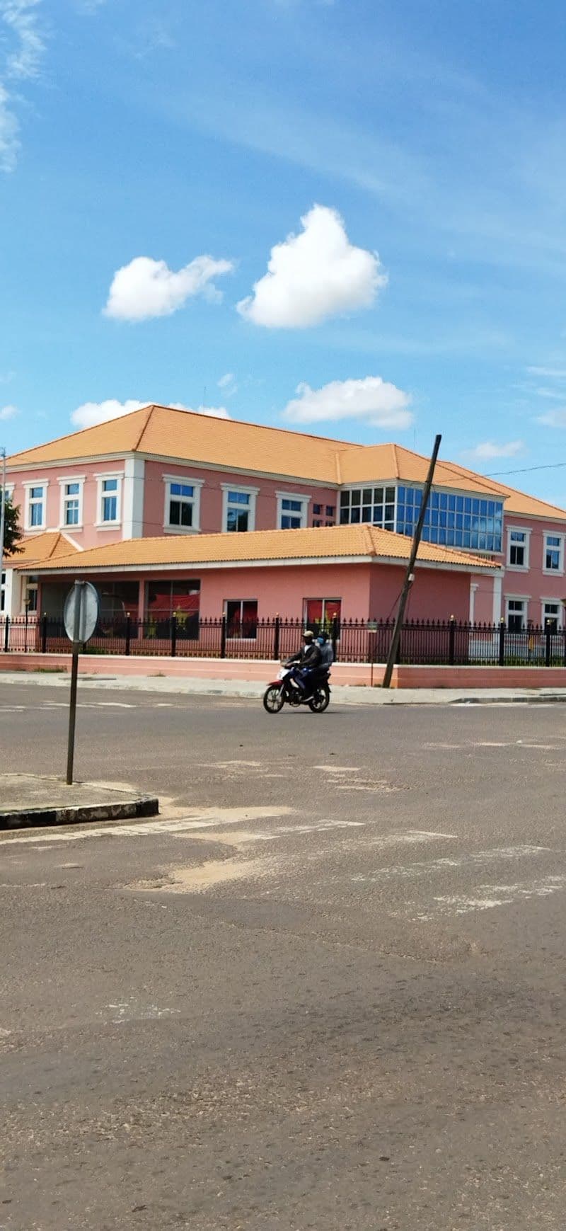 Luena Treasures - Discover Hidden Gems